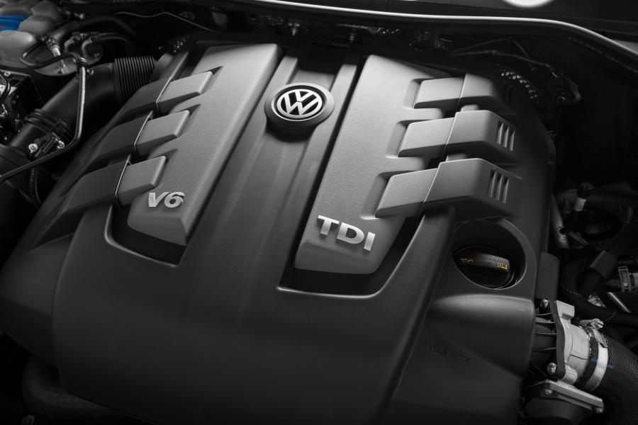  Volkswagen Touareg V6 TDI 2015 года  (AU) (фото 16 из 17)